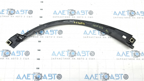 Rear left front fender arch trim Honda CRV 23-25 on the body, structure, crack in the fastening