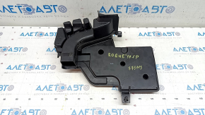 Air duct Nissan Rogue Sport 17-22 to the filter, broken fastening