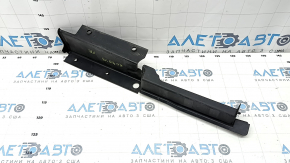 Wing seal hood-wing right Volvo XC40 19-25