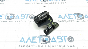 Left bonnet lock bracket Volvo XC40 19-25