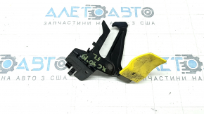 Hood release handle under the hood Volvo XC40 19-25