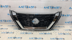 Radiator grill grill Nissan Rogue 21-23 under the camera