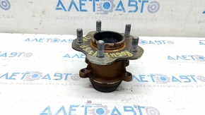 Rear left hub Nissan Rogue Sport 17-22 FWD rusty