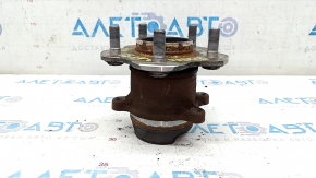 Rear right hub Nissan Rogue Sport 17-22 FWD rusty