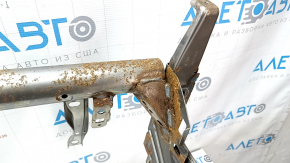 Under-torpedo pipe reinforcement Volvo XC40 19-25 rusty