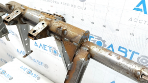 Under-torpedo pipe reinforcement Volvo XC40 19-25 rusty