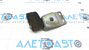 Rear left muffler bracket Volvo XC40 19-25