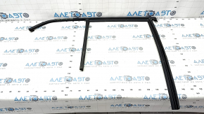 Glass seal rear right Volvo XC40 19-25