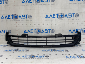 Lower grille front bumper Chevrolet Malibu 14-15 rest