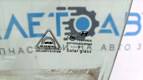 Glass of the front left door Hyundai Elantra AD 17-20 scratch