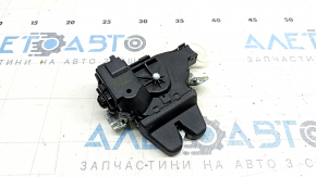 Mercedes C-class W205 15-15 trunk lid lock without cable