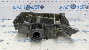 Oil pan Mercedes GLC 16-20 shaft hole chipped, hatch missing