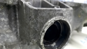 Oil pan Mercedes GLC 16-20 shaft hole chipped, hatch missing