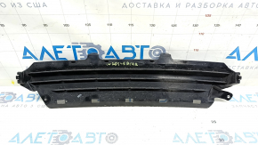 Lower rear bumper trim center Mercedes C-class W205 15-18 crack