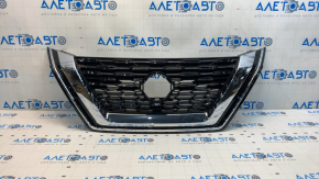 Radiator grill grill Nissan Rogue 21-23 under the camera JP built