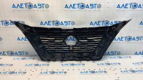 Radiator grill grill Nissan Rogue 21-23 under the camera JP built
