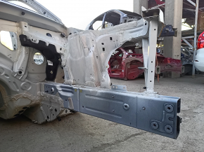 Front left quarter BMW X5 G05 19-24 on the body, white