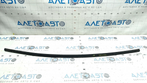 Toyota Highlander 20-25 front right door seal lower