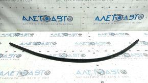 Toyota Highlander 20-25 front left door seal lower