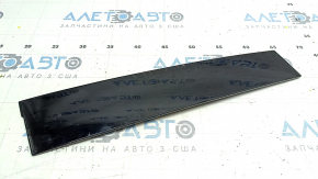 Door trim side front left Toyota Highlander 20-25 scratches