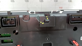 Instrument cluster Toyota Highlander 20 display 7" for 8 seats, hybrid, 20k, scratches, broken mount