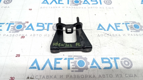 Left small radiator deflector bracket Toyota Highlander 20-22 metal