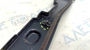 Wing seal door-wing left Mazda CX-5 17-24 plastic, broken fastening