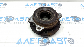 Front left hub Audi A6 C7 12-18 rusty