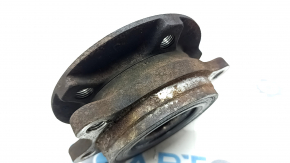 Front left hub Audi A6 C7 12-18 rusty