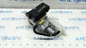 Bracket of the brake master cylinder reservoir Toyota Highlander 20-25 hybrid