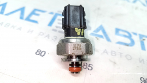 Fuel level sensor Toyota Highlander 20-23 hybrid on the low pressure rail