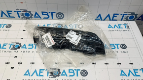 Front bumper mount under headlight right Toyota Venza 21-