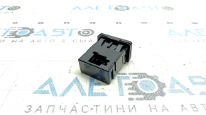 Center console socket 115v Jeep Renegade 15-