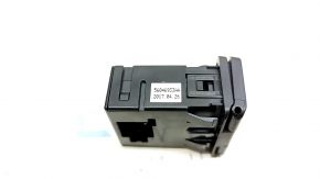 Center console socket 115v Jeep Renegade 15-