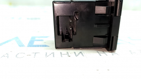 Center console socket 115v Jeep Renegade 15-