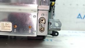 Toyota Sienna 11-14 radio tape recorder is worn out, chrome on the knob, scratches