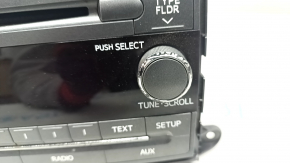 Radio tape recorder Toyota Sienna 11-14 scratches, chrome peeled off