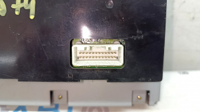 Monitor, display Infiniti FX35 FX45 03-04 scratches