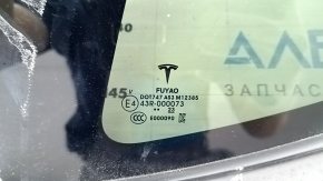 Rear left fixed glass window Tesla Model Y 20-25
