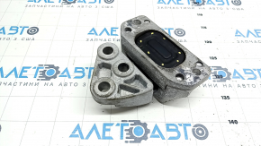 The left engine mount of a Jeep Compass 17-22 6-speed automatic transmission is cracked.