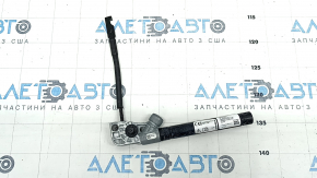 Tesla Model Y 20-25 Driver's Seat Belt Tensioner