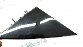 Tesla Model Y 20-25 right outer triangle mirror cover, gloss black, broken fasteners, scratches