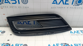 Left front bumper grille for Audi A4 B8 13-16 restyling, broken mount