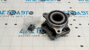 Front left hub Suzuki Kizashi 10-15 GSP