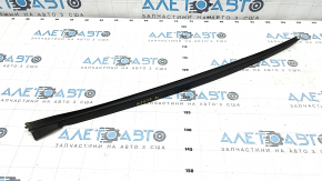 Left windshield molding for BMW 3 G20 19-24 dents