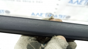 Left windshield molding for BMW 3 G20 19-24 dents