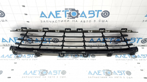 Lower grille of the front bumper BMW 3 G20 19-24 without radar, Sport Line, black gloss, broken fastening, sand