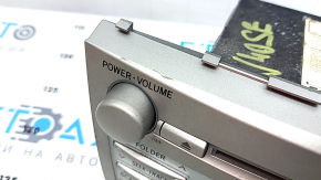 Toyota Camry V40 07-09 tape recorder, radio, CD player scratches