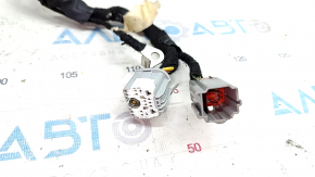 Wiring for the left tailgate of a Ford Escape MK4 20 - under electrical
