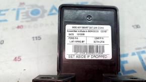 Smart Data Link Module Switch Ford Escape MK4 2020 - Broken Mount